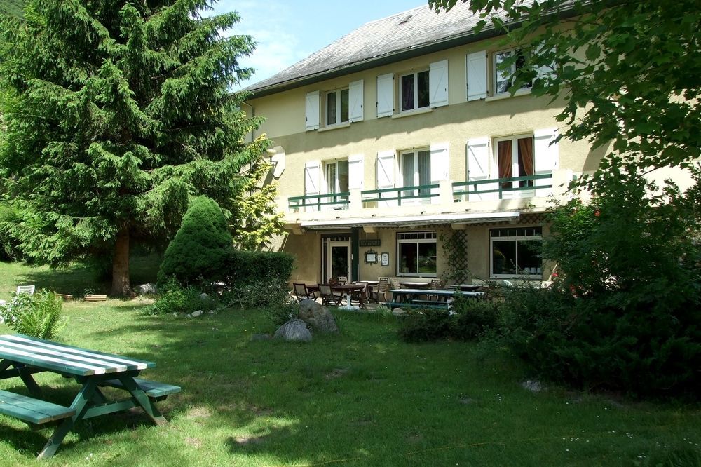 Hotel Du Val D'Aure Cadéac Zewnętrze zdjęcie